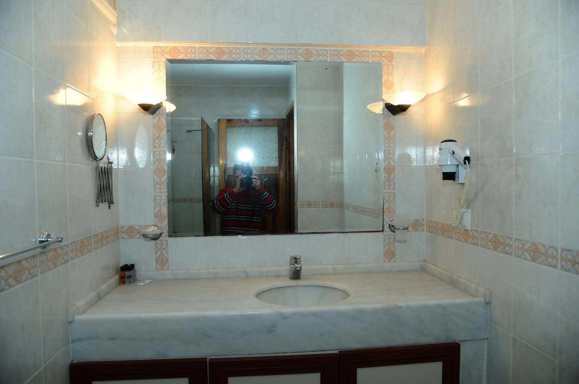 Hotel Dorukhan Kusadasi Exterior photo